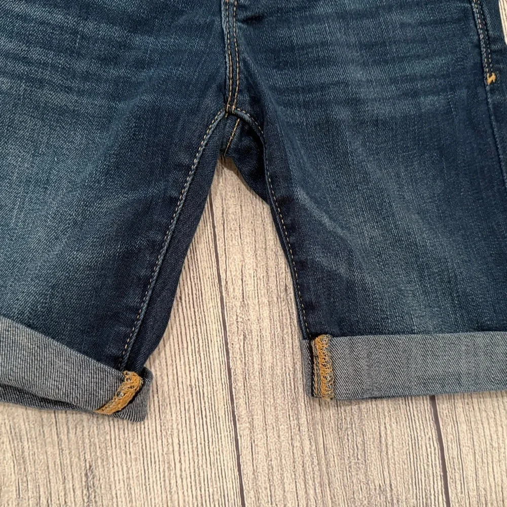 GAP Blue Jeans regular stretch Bermuda shorts /size 6